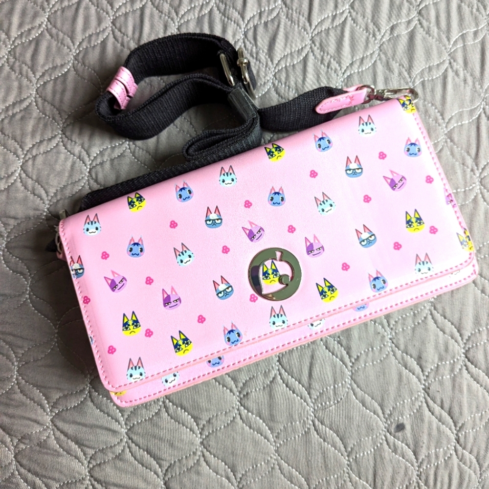 Nintendo Switch carrying bag Animal Crossings Cats Messenger New without tag